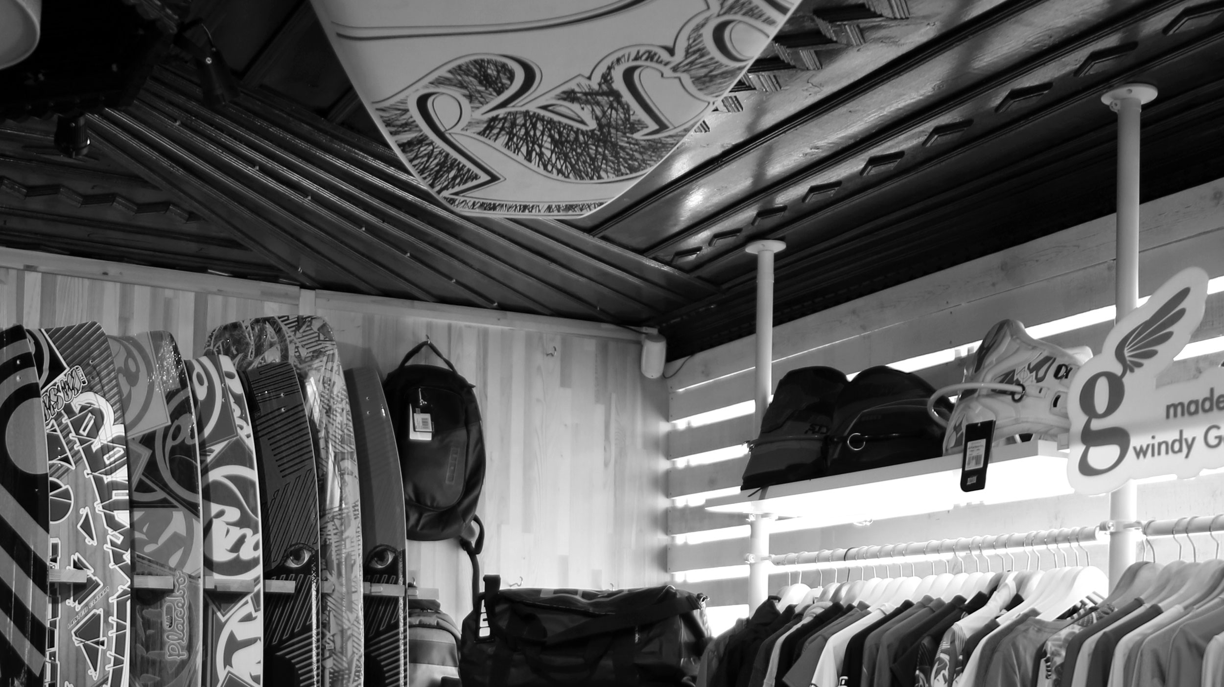 akyaka, no22, riders' inn, kitesurf, hotel, otel, shop, kite