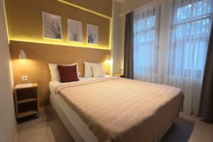 Accommodation Accommodation